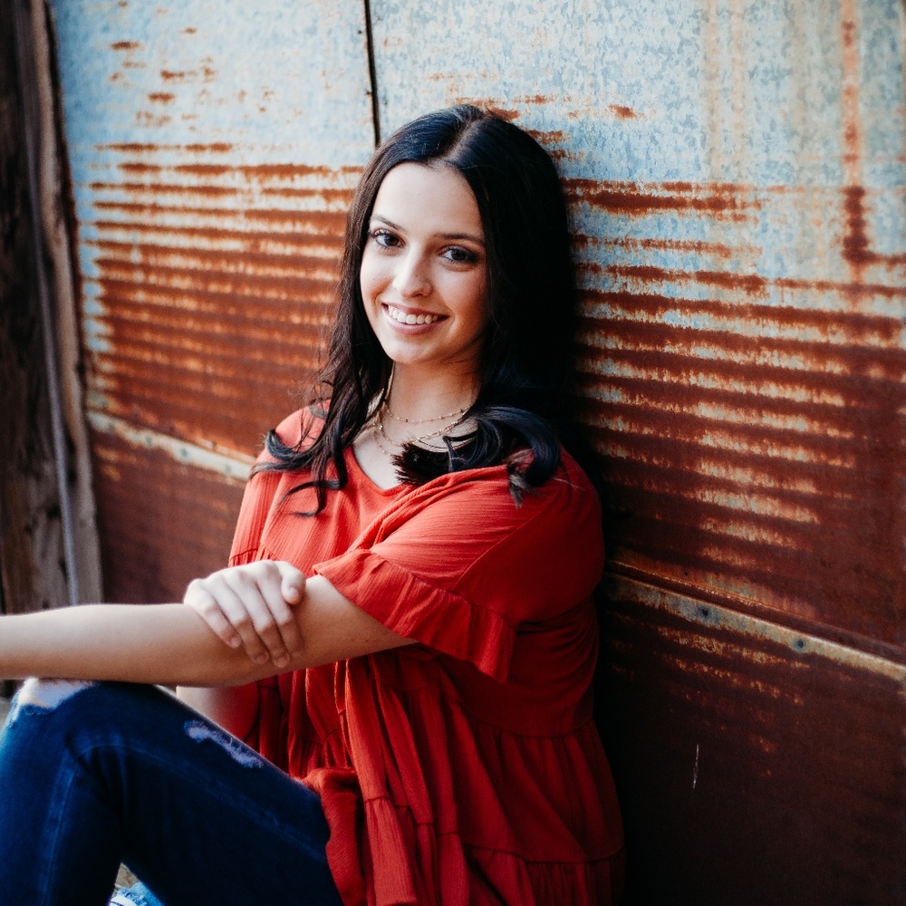 Meet your Posher, Madison